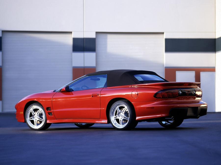  Pontiac Firebird Raptor Concept 2001 года  (фото 2 из 4)
